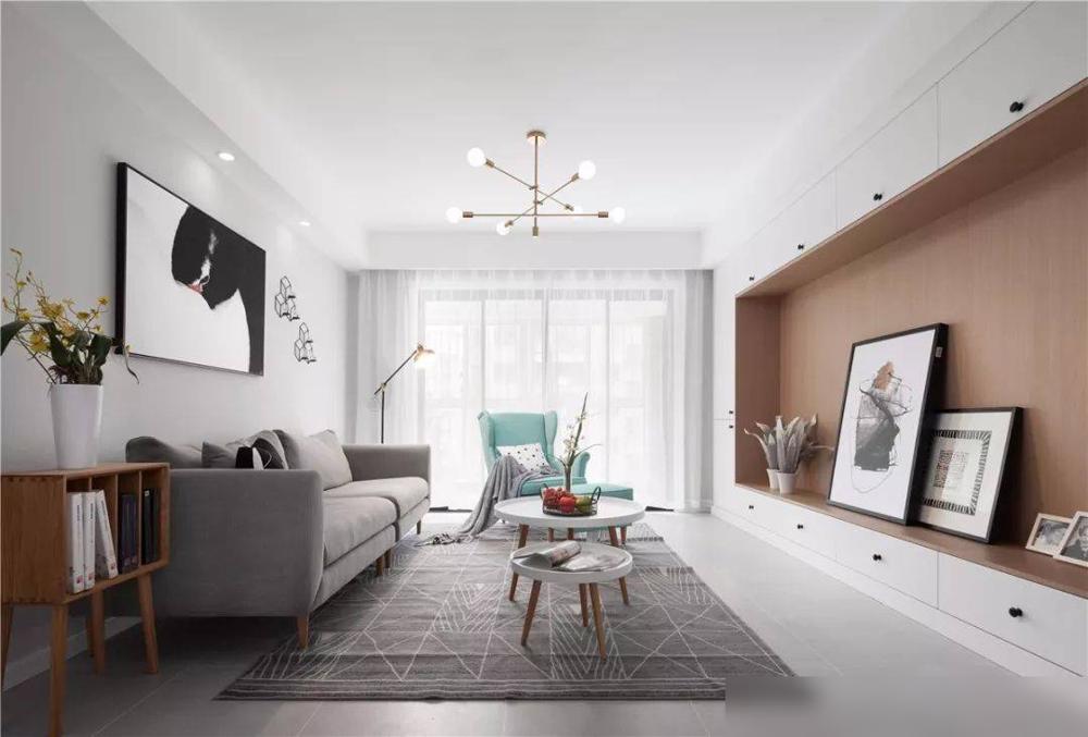 现在年轻人装修,为啥都在客厅死磕窗帘?(图7) 年轻人窗帘装修趋势_装修风格现代简约客厅_窗帘选择技巧