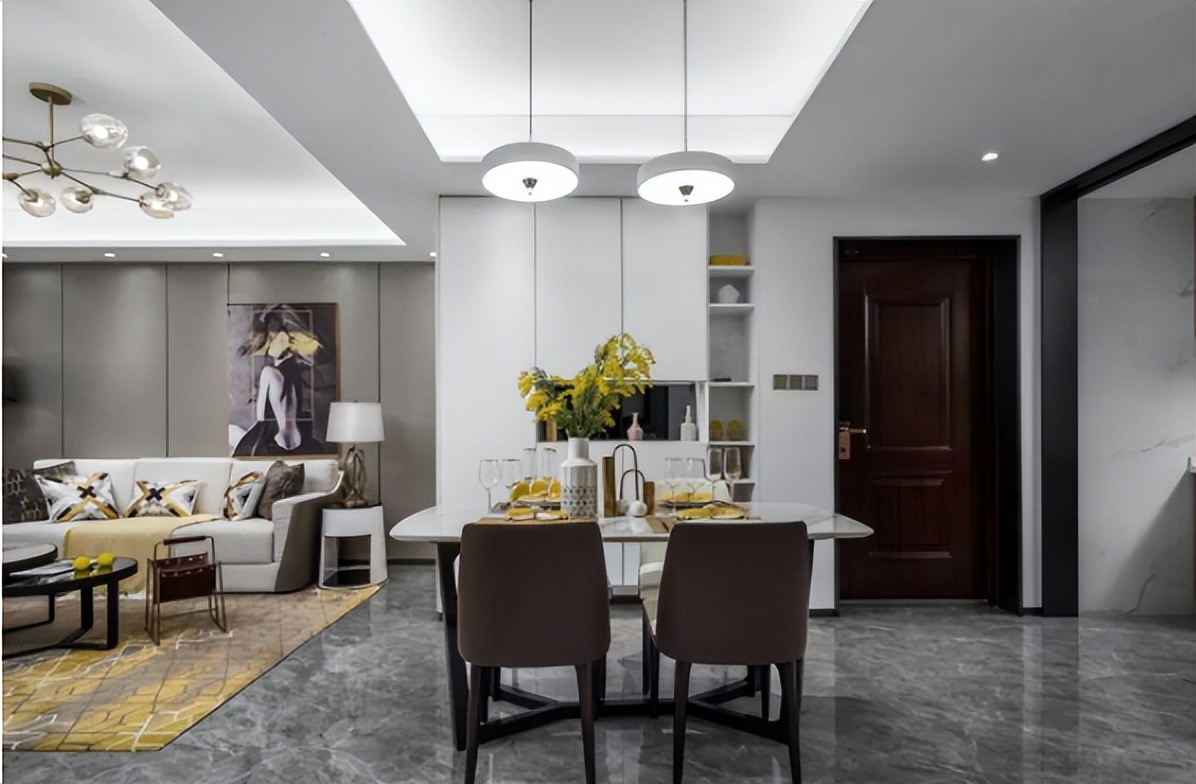 80㎡现代简约小户型,黑白灰+黄色配,生活活力有趣味(图2) 现代风格80平米装修设计_灰色调家居布置_装修风格现代简约客厅