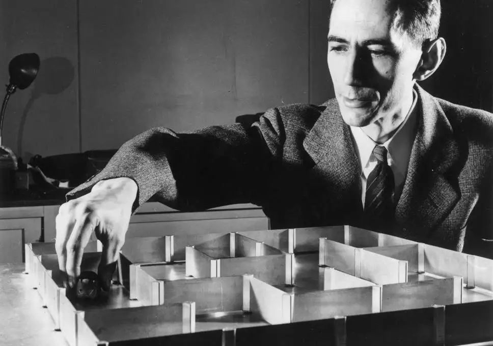 蒂姆·伯纳斯-李的贡献_万维网的发明者蒂姆·伯纳斯-李_发明了万维网技术