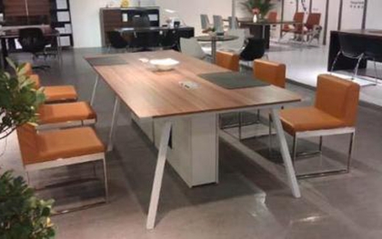 广州办公家具厂如何让办公家具与环境相协调？