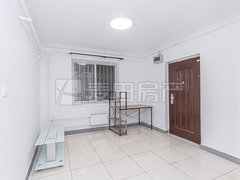 甜水园北里中楼层1居室,有电梯南北通透,交通便利商圈发达(图7) 北京朝阳甜水园正南 1室1厅 秀水园小区出租房源真实图片