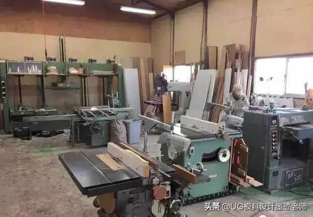 无论男女一律剃寸头！禁止员工恋爱！34人的小作坊，年入11个亿