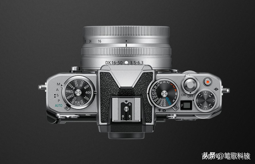 尼康Zfc微单数码相机复古经典设计工艺_中国品牌数码相机_尼康Zfc微单数码相机配件厂商投怀送抱