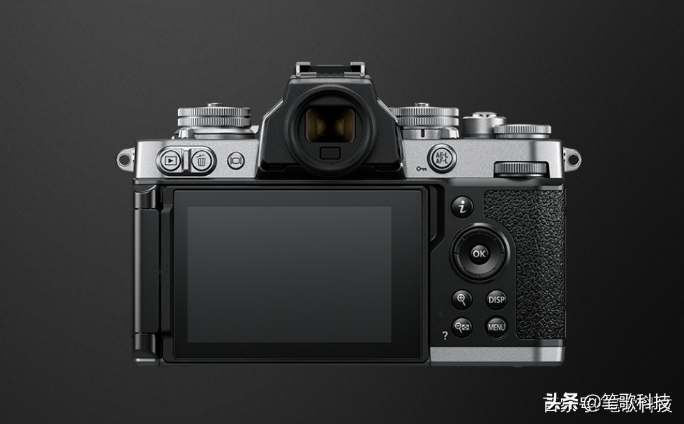 中国品牌数码相机_尼康Zfc微单数码相机配件厂商投怀送抱_尼康Zfc微单数码相机复古经典设计工艺