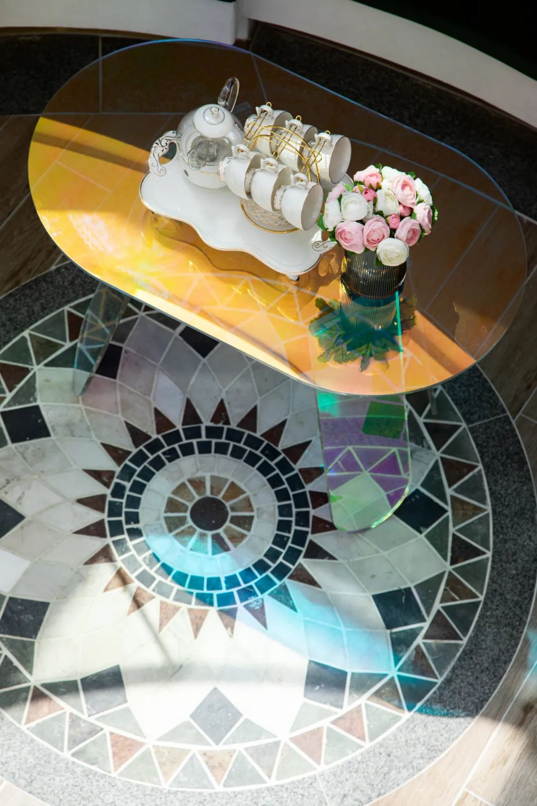 360㎡现代轻奢,有琴房、有舞蹈室,设计很情趣!(图17) 少儿舞蹈房装修效果图_现代轻奢家居设计_艺术人士住宅装修