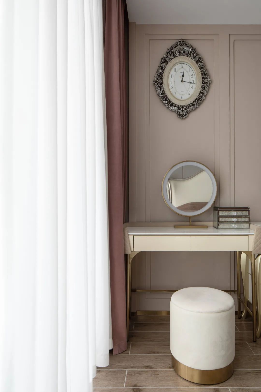 360㎡现代轻奢,有琴房、有舞蹈室,设计很情趣!(图23) 少儿舞蹈房装修效果图_现代轻奢家居设计_艺术人士住宅装修