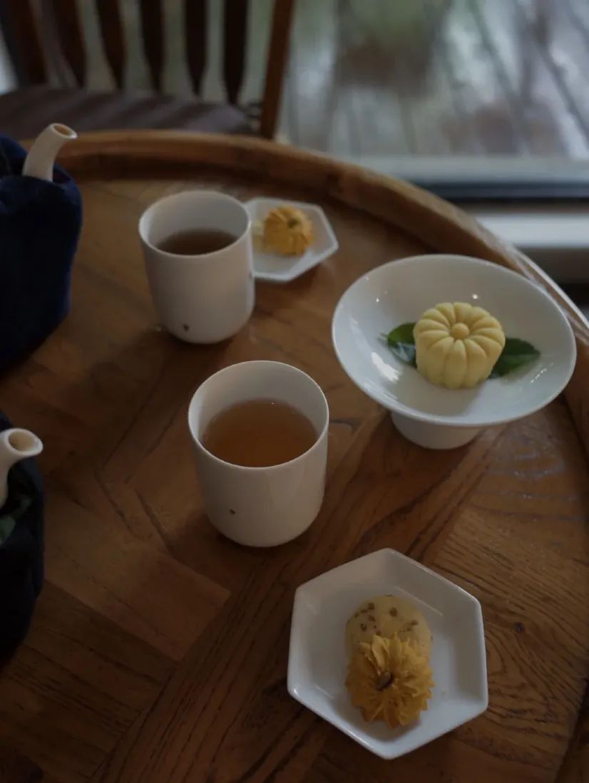 魔都时髦茶艺大赏,难怪让人无法拒绝(图7) 中式复古茶馆推荐_开间茶馆装修图片_上海老洋房茶社