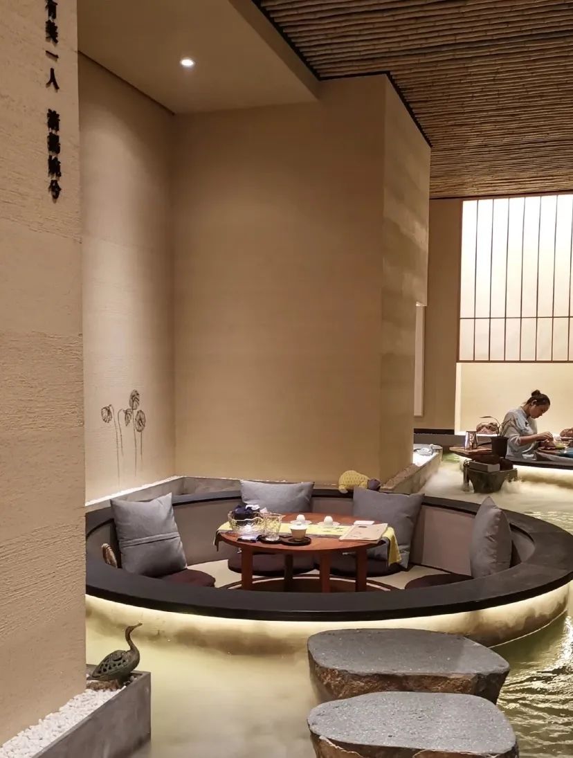 魔都时髦茶艺大赏,难怪让人无法拒绝(图10) 中式复古茶馆推荐_上海老洋房茶社_开间茶馆装修图片