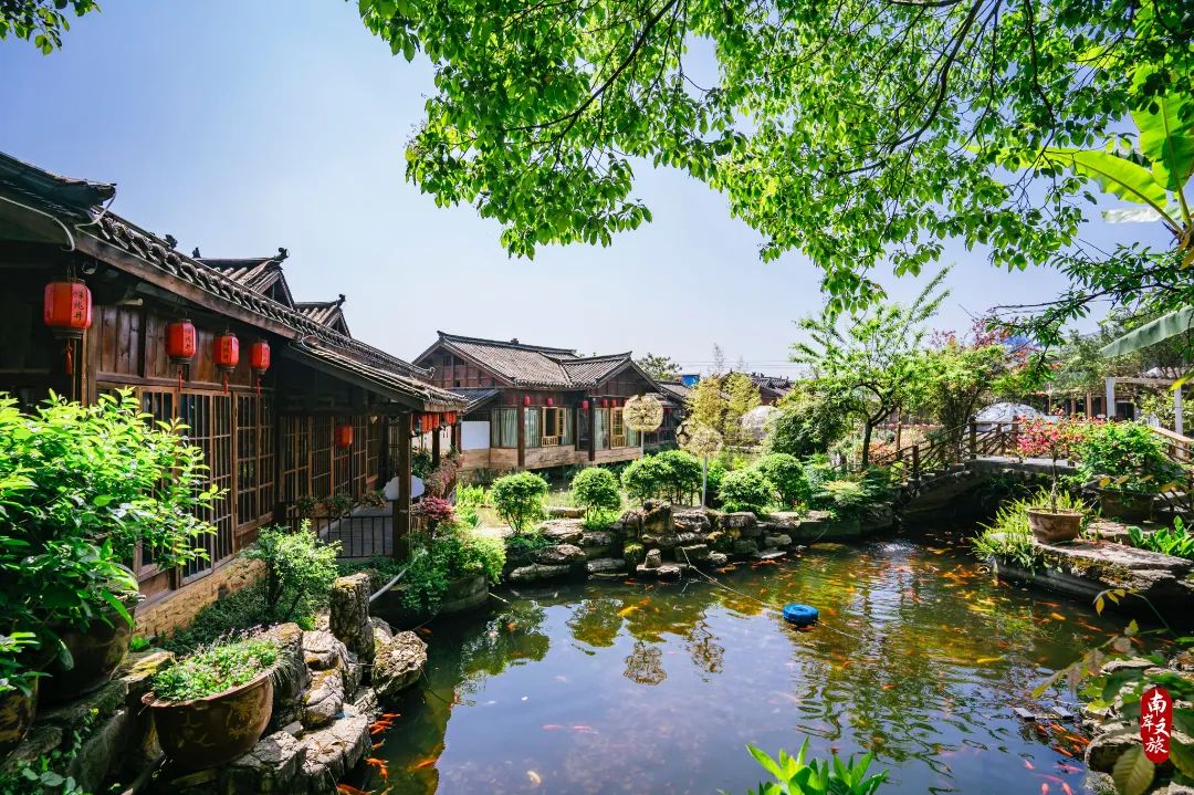 非遗拾珠 | 四代人的精心打磨,才有了如今的鲜香麻辣!(内含福利)(图11) 绿色阳台后院园林火锅_鲜龙井火锅底料制作技艺_鲜龙井火锅公园