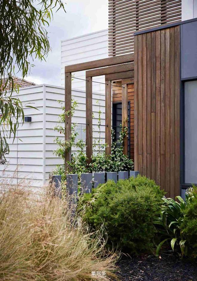 高天花板明亮住宅风格_澳大利亚现代化小屋设计_澳大利亚装修风格