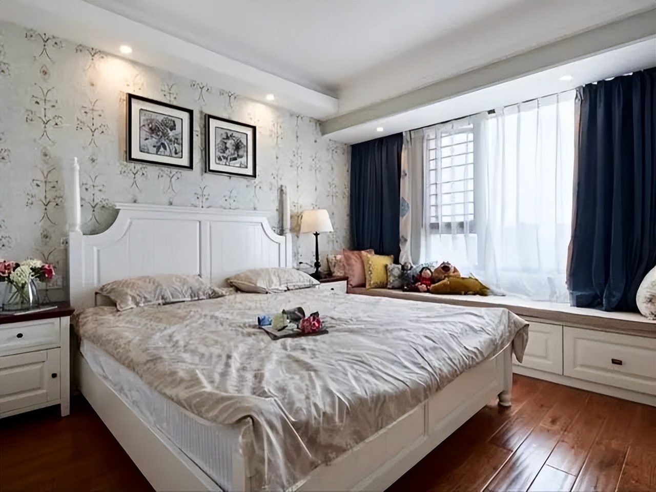 110㎡美式风格,客厅效果很漂亮,榻榻米设计实用!(图7) 美式家具 小户型_美式风格装修案例_客厅电视背景墙设计