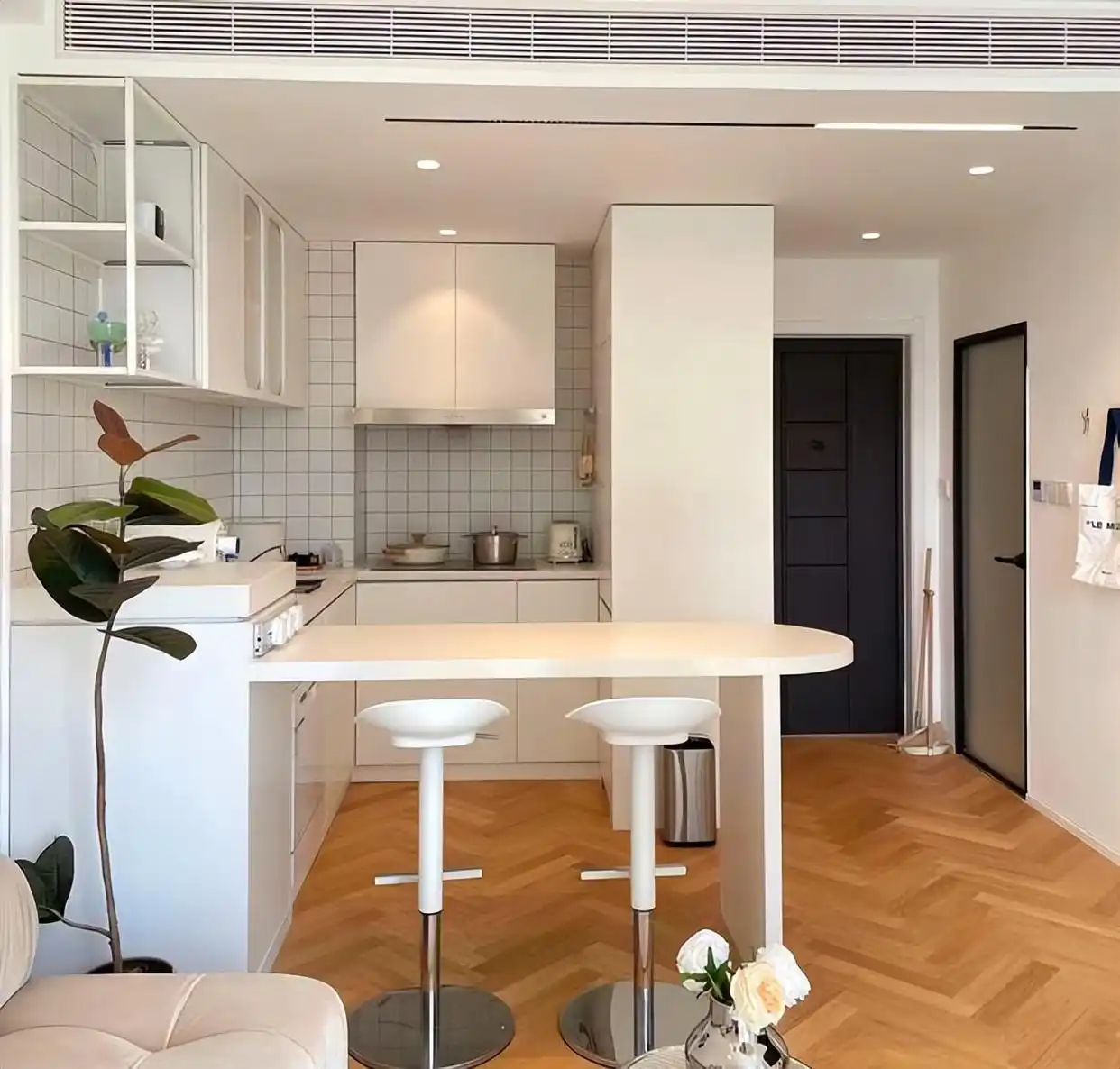 成都地暖装修_成都老破小改造_客厅设计案例