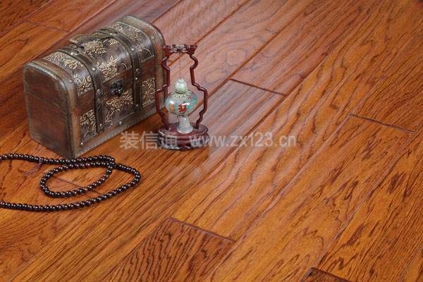 实木地板翻新怎么做 四步轻松搞定(图2) 家装实木地板图片