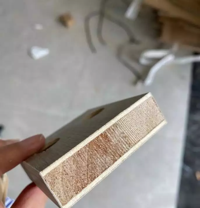 装修定制橱柜,想少花钱效果还好,这“6处”要看仔细(图2) 橱柜承重能力_板材厚度选择_定制橱柜 品牌 性价比