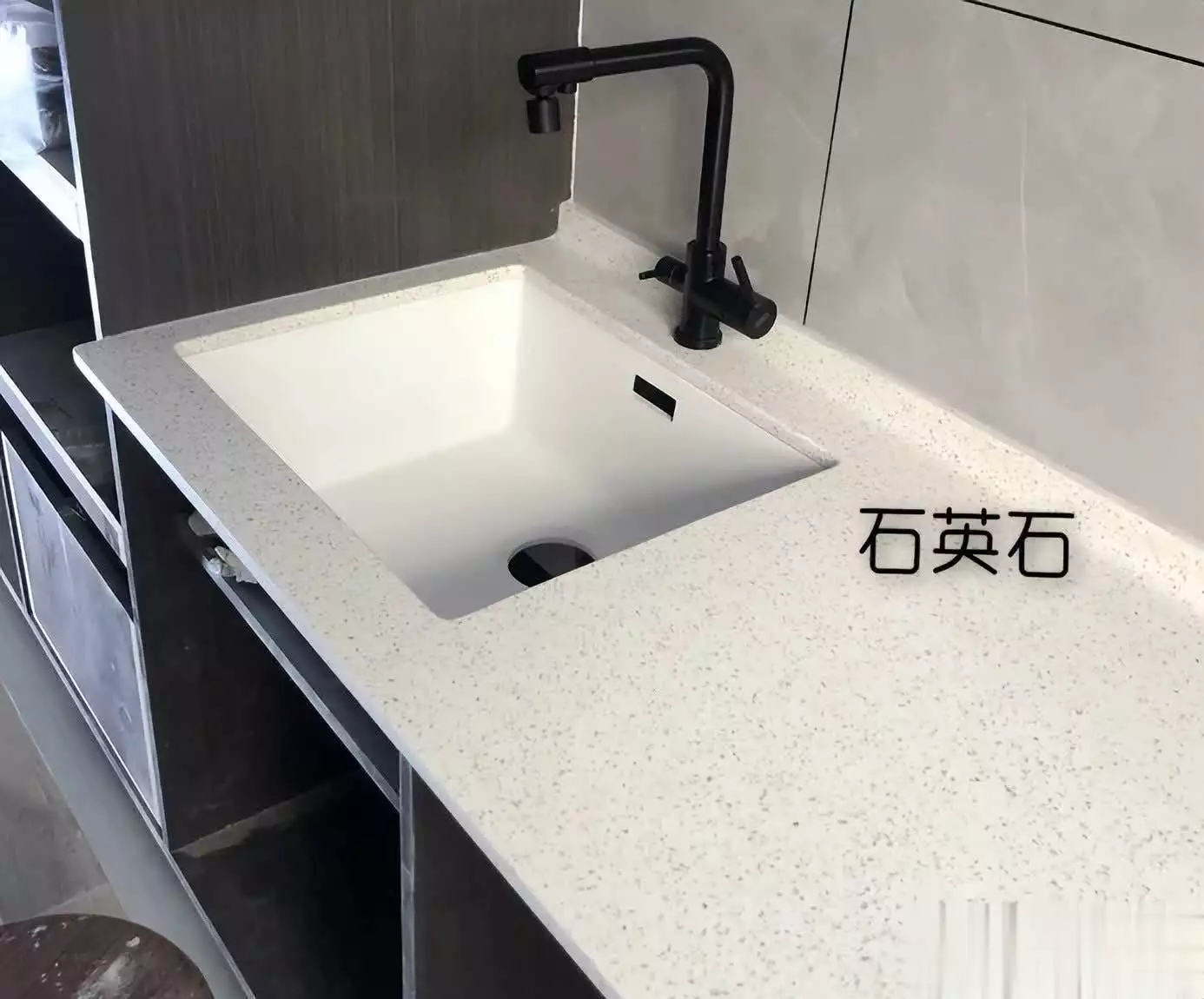 装修定制橱柜,想少花钱效果还好,这“6处”要看仔细(图9) 板材厚度选择_橱柜承重能力_定制橱柜 品牌 性价比