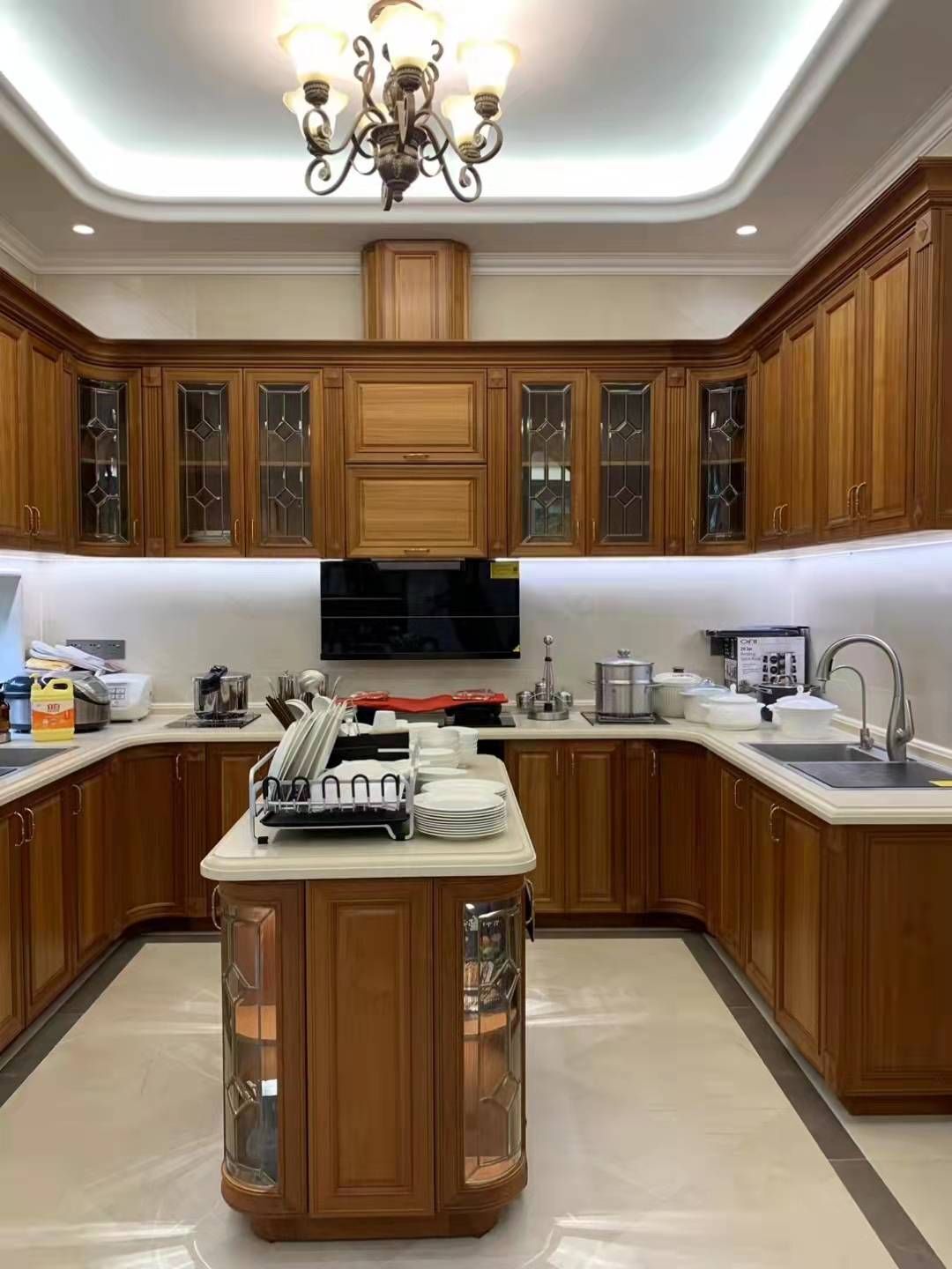 定制橱柜选择什么材料好?定制橱柜这4点要注意(图5) 实木颗粒板实木多层板_橱柜哪种材料好_定制橱柜材料选择