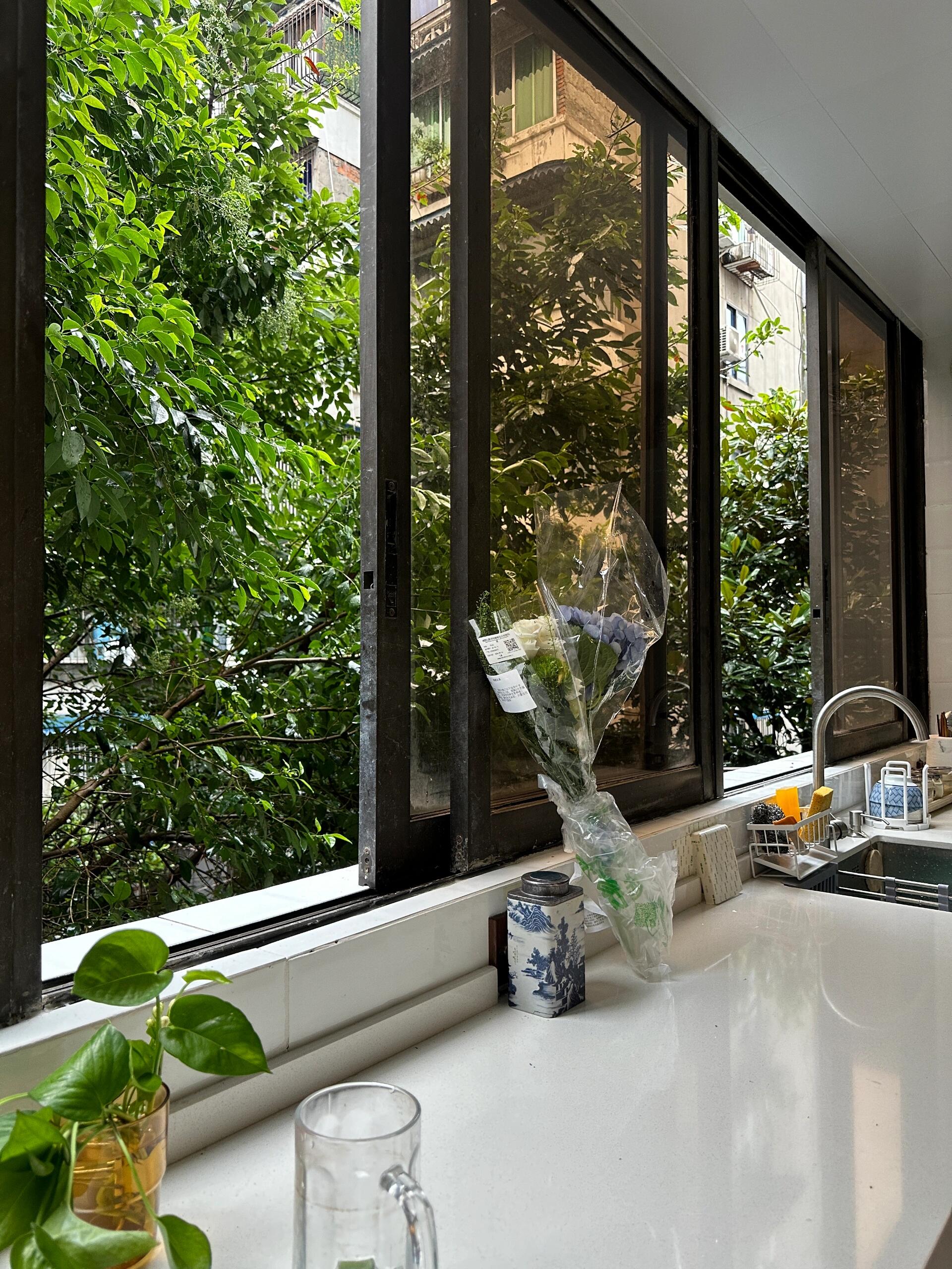 老破小别放弃!5w爆改50㎡成都东风路旧房,通透感翻倍攻略(图5) 复古小窝装修案例_成都软装批发_成都50平米老房改造