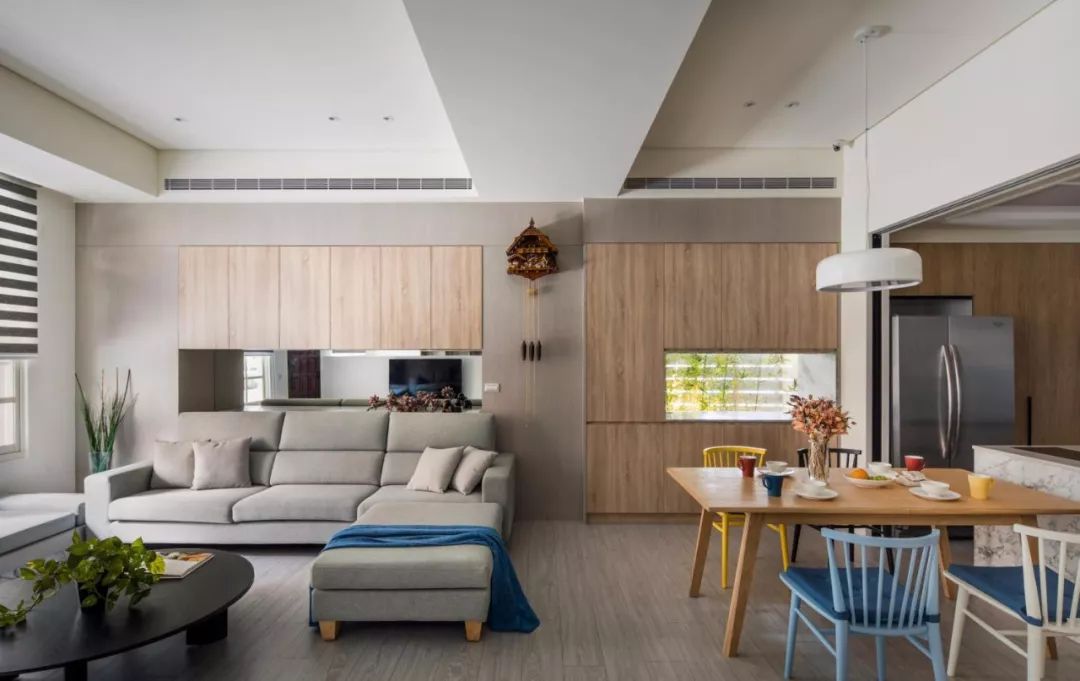 简洁大方的小户型客厅装修效果图,看下有你喜欢的吗?(图6) 家装客厅简约效果图_小户型客厅设计效果图_小户型客厅收纳设计