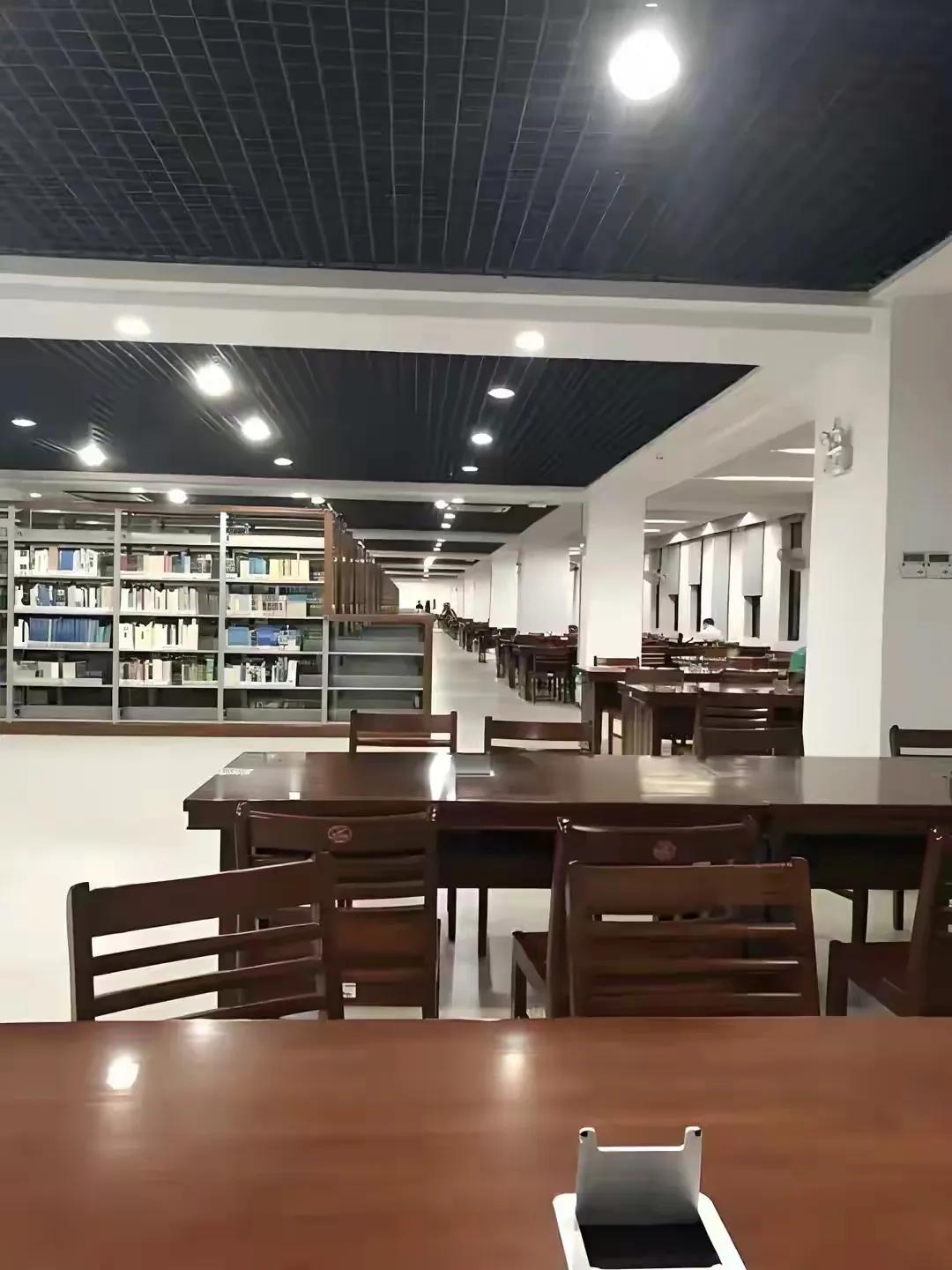 华北科技学院2025年大一新生费用参考(学费,杂费,生活费)(图3) 燕郊华北科技学院学费_华北科技学院学费明细_华北科技学院安全工程专业介绍