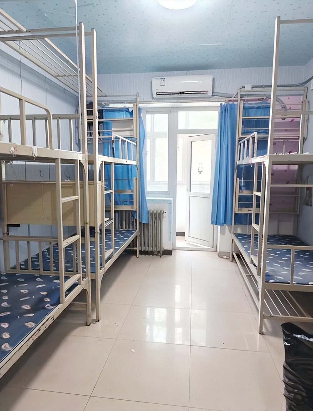 燕郊华北科技学院学费_华北科技学院特色专业介绍_华北科技学院2025年学费标准