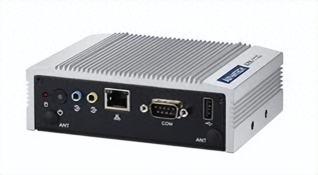 专为严苛场景而生：研华小型工控机推荐