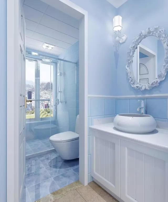 卫生间的40种装修方案,总有一种合你心意!(图58) 卫生间装修效果图_小卫生间浴缸设计_卫生间墩布池装修效果