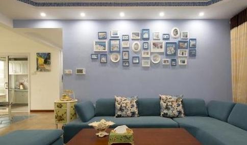 老公突发奇想,把新家卫生间装修成“游泳池”,邻居参观争相模仿(图3) 游泳池主题卫生间装修_家装创意设计_卫生间墩布池装修效果