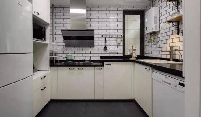 厨房的橱柜高低设计,符合人体工程学,实用性更高更方便(图2) 水槽台面抬高_橱柜高低台面怎么设计_厨房高低台设计