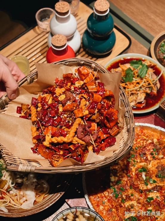 上海旅行最新全攻略,交通+住宿+美食+景点超全(图3) 上海景点推荐_上海 二手房部分翻新_上海旅游攻略