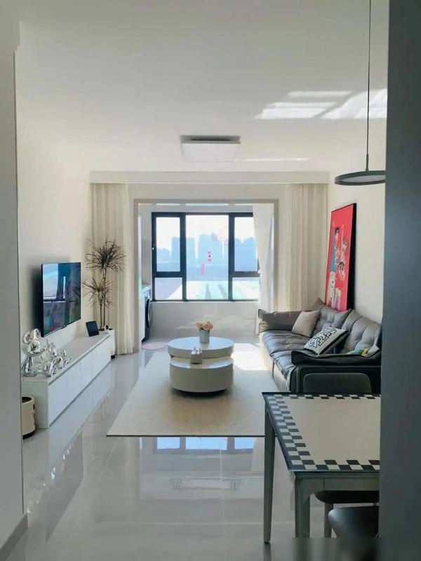 湖南一夫妻的新家火了,全屋不吊顶,不走石膏线,越看越好看(图2) 湖南小户型装修_大白顶无主灯设计_100平房子装修设计图