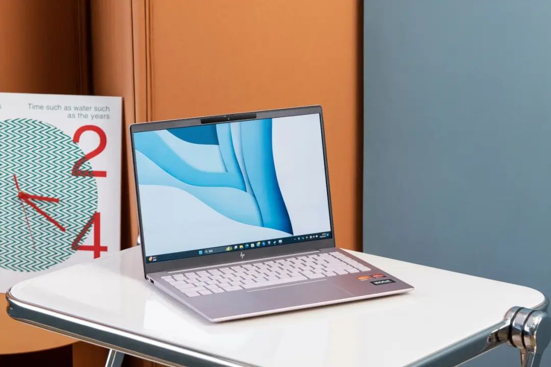 惠普笔记本电脑如何安装内存条_惠普星Book Pro 14锐龙版 32GB内存 1000张照片处理