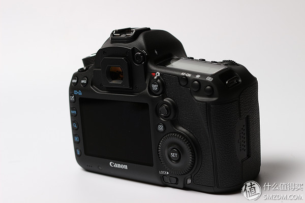 佳能相机评测_佳能5d3边缘对焦_尼康D750对比