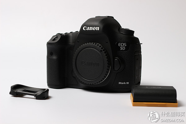 佳能5d3边缘对焦_佳能相机评测_尼康D750对比