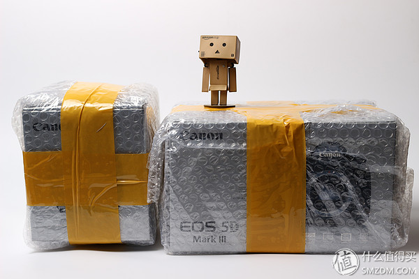 佳能相机评测_尼康D750对比_佳能5d3边缘对焦