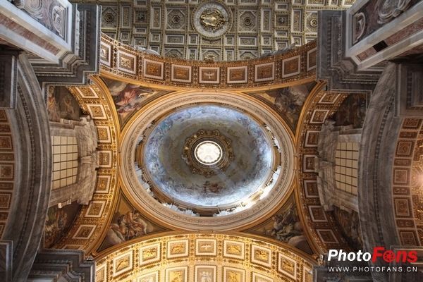 佳能5d3边缘对焦_佳能EOS 5系列 发展历程_眼控对焦技术 历史意义