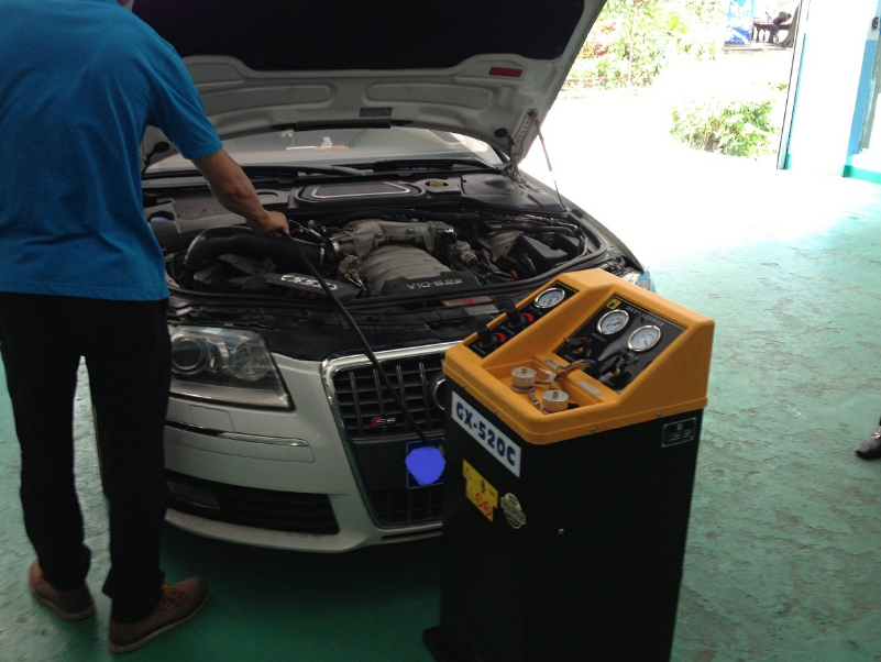 汽车维修保养店区分_汽车保养4S店与维修店区别_4S店保养费用高但质量有保障