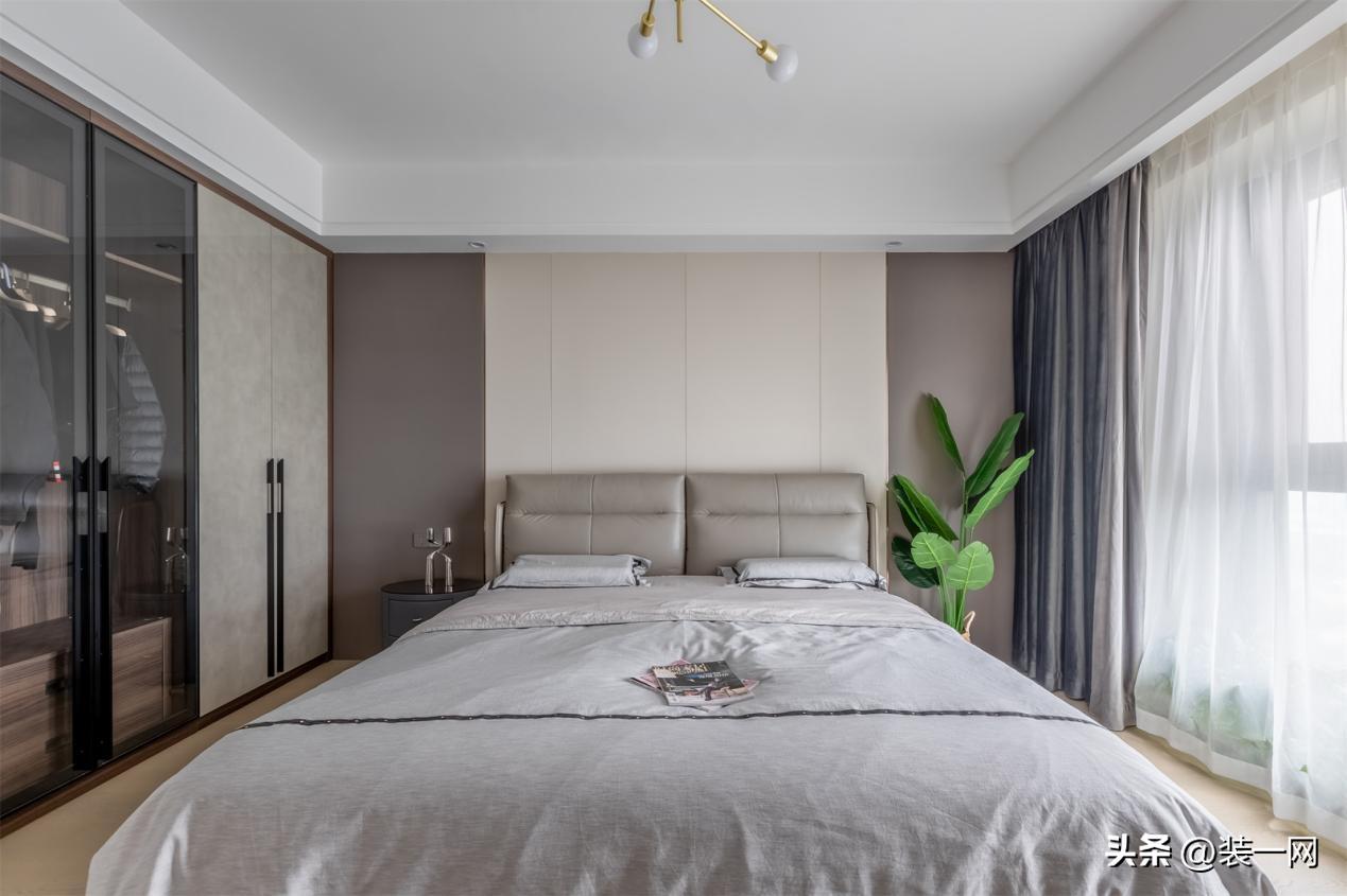 武汉山水人家现代风别墅装修,180°全景落地窗打造湖景豪宅(图10) 武汉山水人家装饰_现代风别墅装修实景案例_别墅装修设计