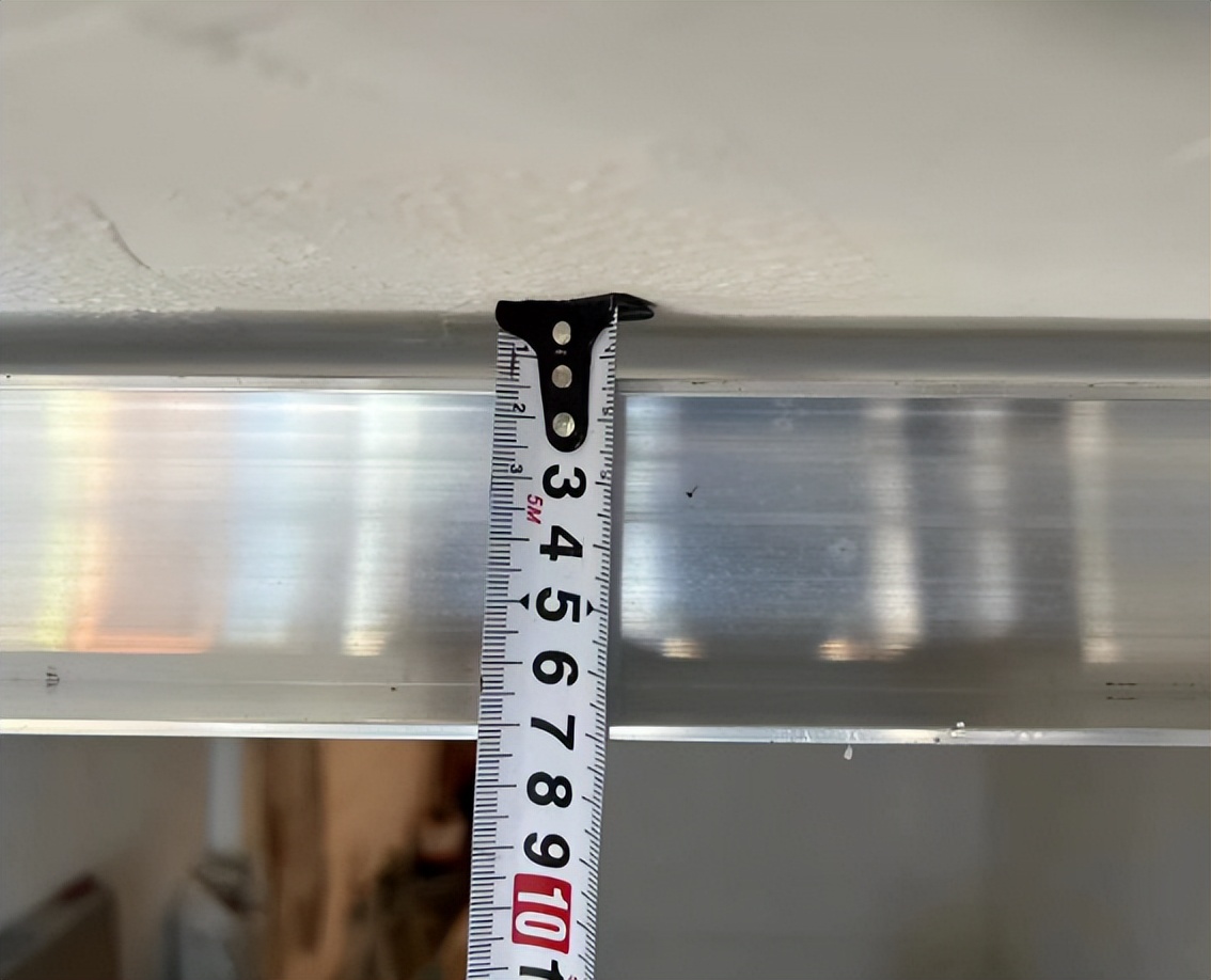 “隔音吊顶”是“智商税”?为什么花钱装了,但噪音该有还是有(图10) 隔音吊顶营销陷阱_隔音吊顶效果评估_矿棉板吊顶收边