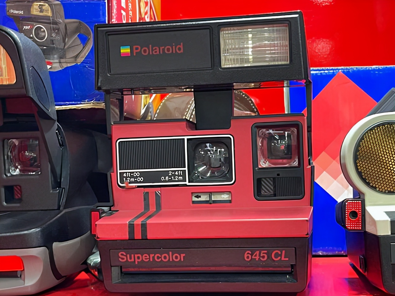 逛沈阳二手相机店:尼康没人要,大炮被放弃,宝丽莱却有很多人找(图14) 数码相机市场趋势_尼康d800数码单反_尼康单反相机二手行情