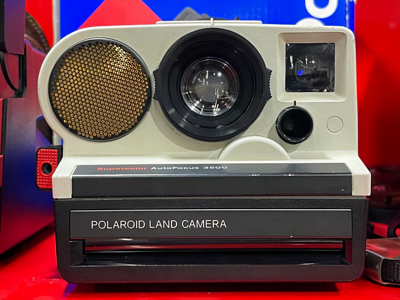 逛沈阳二手相机店:尼康没人要,大炮被放弃,宝丽莱却有很多人找(图17) 数码相机市场趋势_尼康单反相机二手行情_尼康d800数码单反