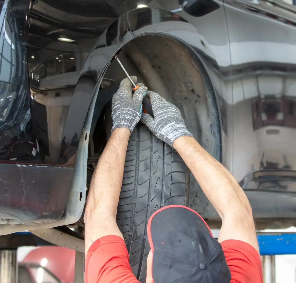 汽车修理行业市场前景_4S店与私人小修理店对比_4s店修车有前途吗