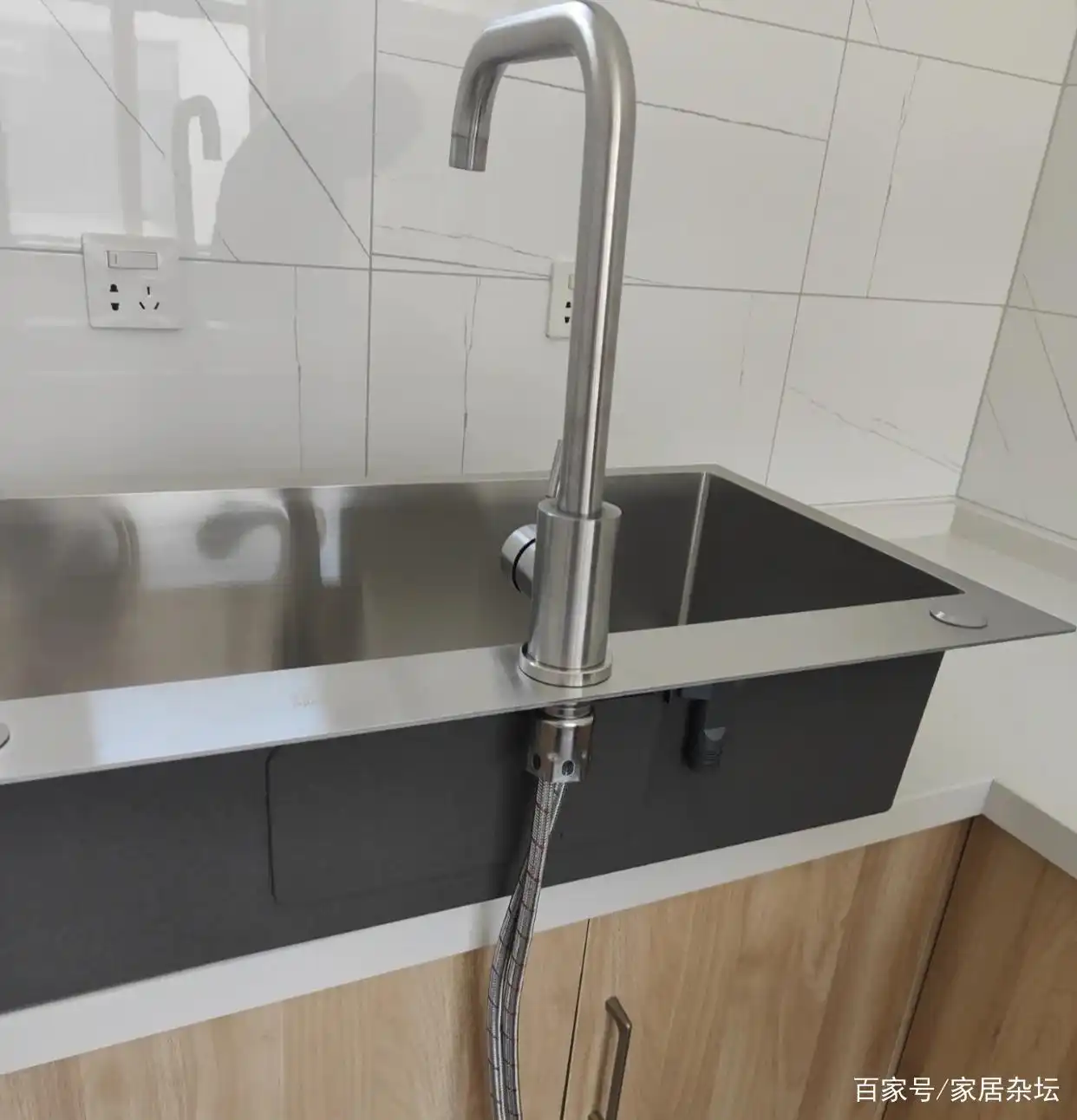 台面开孔步骤_安装水槽水龙头_厨房水槽尺寸确认