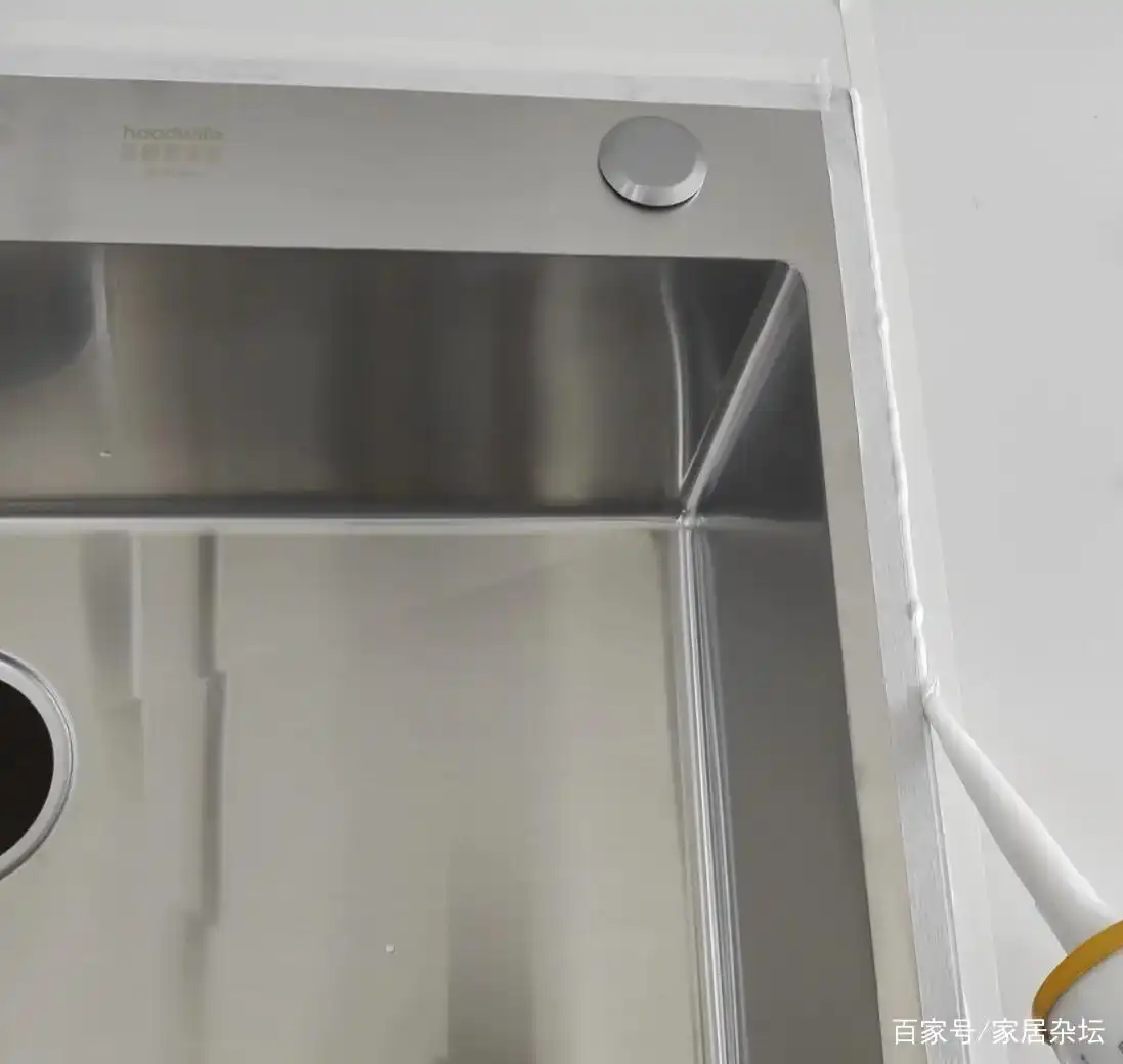 厨房水槽尺寸确认_台面开孔步骤_安装水槽水龙头