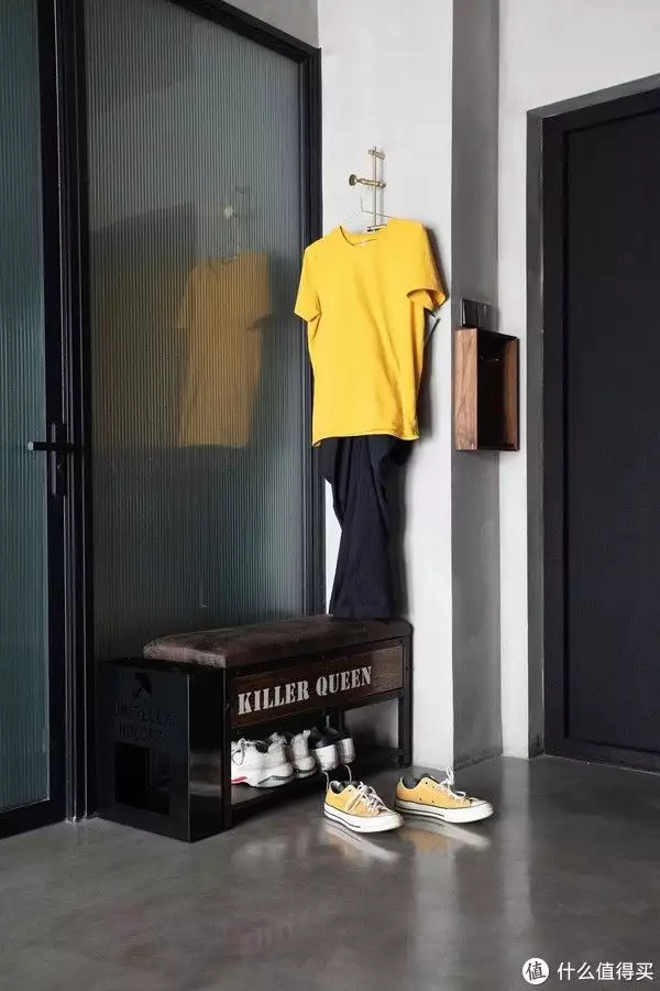 70㎡,一个人住!全屋毛坯水泥风,动静分离设计太实用(图3) 水泥风装修案例_毛坯水泥风格_极简工业风家居设计