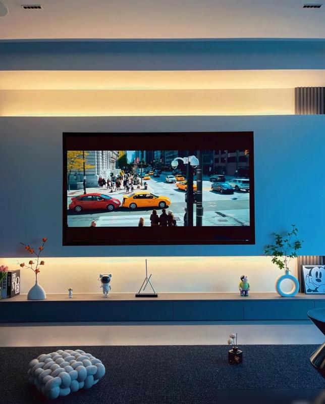 山东青岛美女晒出170平米大平层,一进去就不想出来,太好看了(图10) 深色系大平层设计细节_青岛房子多少钱一平方_青岛170平大平层深色系装修