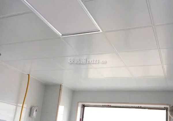 毛坯房卫生间最省钱简装攻略,卫生间怎么装修最省钱(图2) 卫生间铝扣板吊顶