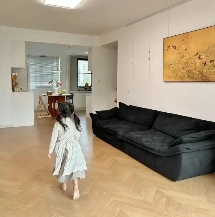 若装修预算不多,就记好这8个省钱思路,效果出来照样让人惊艳(图31) 取消墙面造型设计_时尚家装私人馆:预算新妙招_装修省钱思路