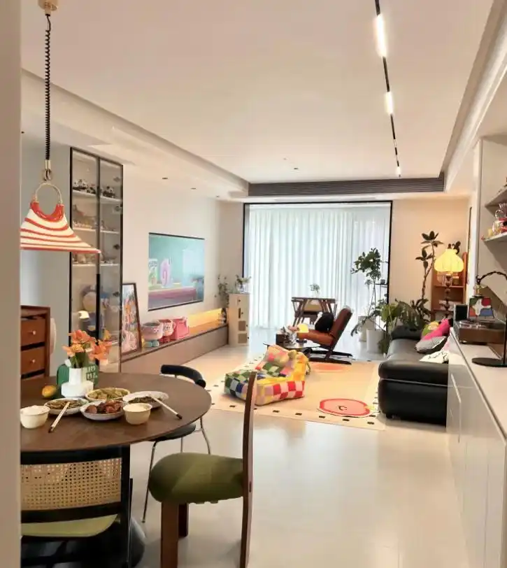 若装修预算不多,就记好这8个省钱思路,效果出来照样让人惊艳(图6) 时尚家装私人馆:预算新妙招_取消墙面造型设计_装修省钱思路