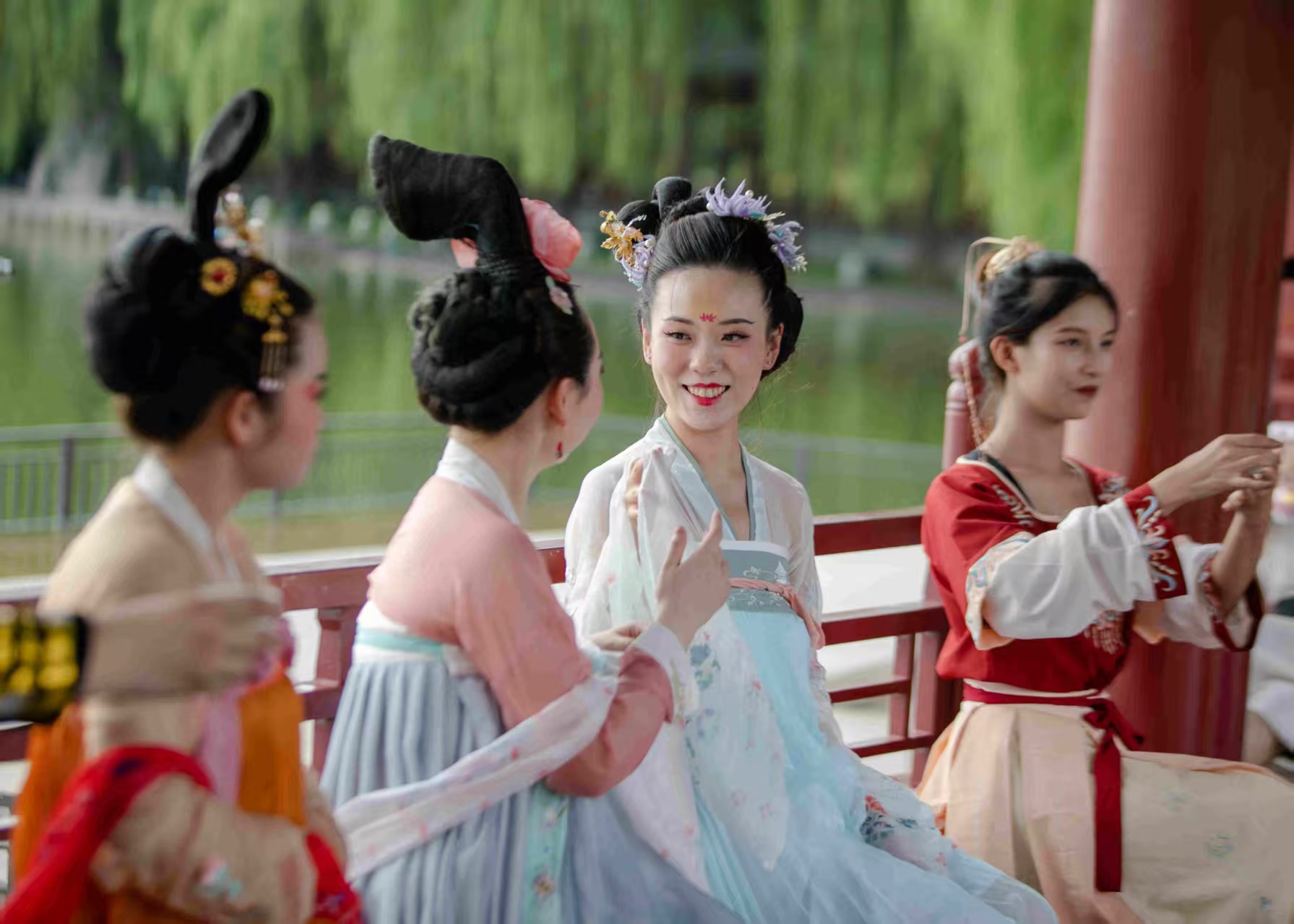 西安科技大学高新学院社团全景图:打造你的多彩大学生活(图2) 西安科技大学高新学院学生社团风采展示_西安高新科技学院贴吧_西安科技大学高新学院社团活动