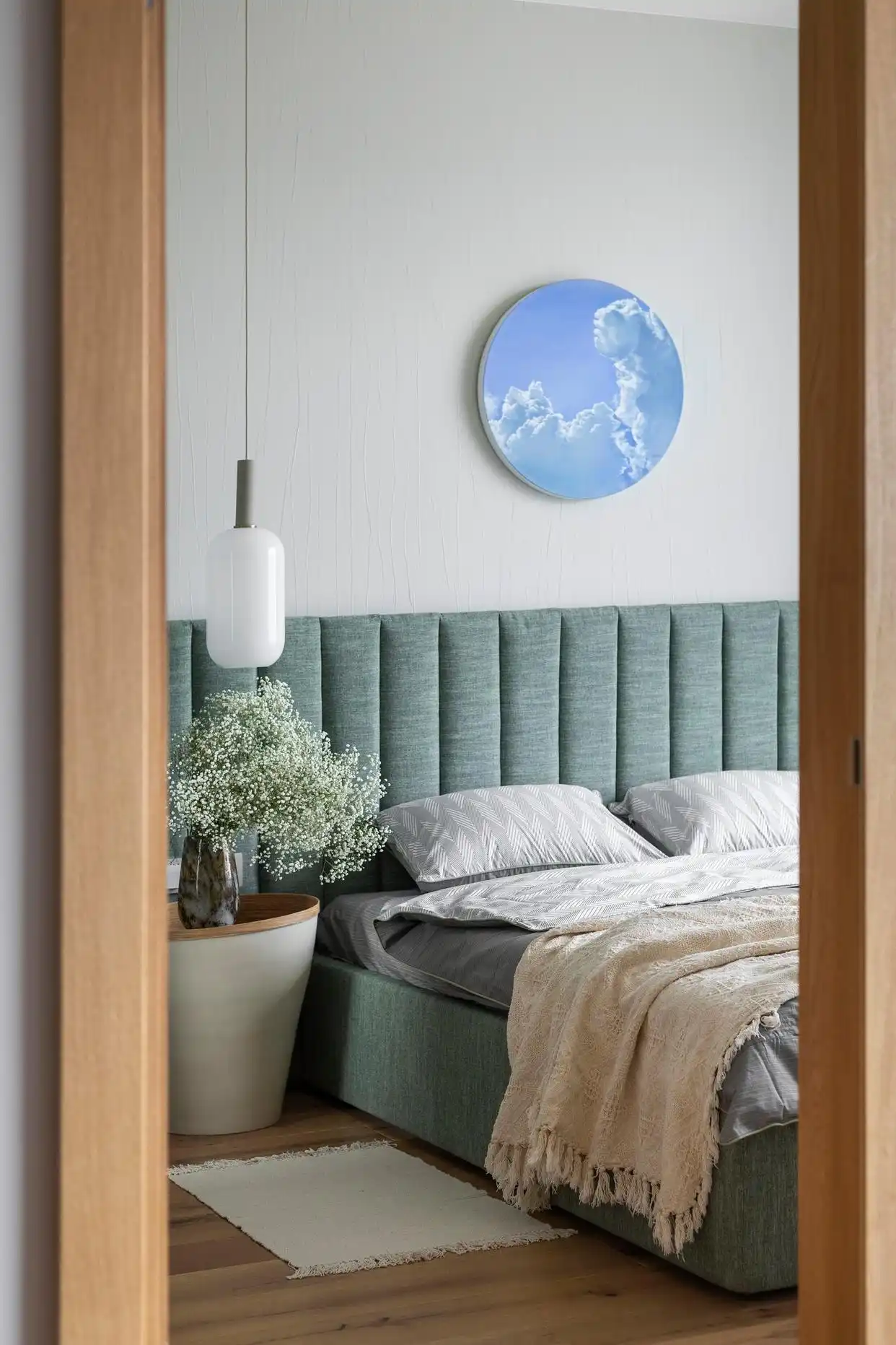 一居室小公寓装修效果图_小户型改造方案_国外一居室两卫设计